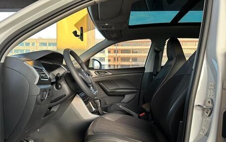 Volkswagen T-Cross I, 2022 год, 1 350 008 рублей, 9 фотография