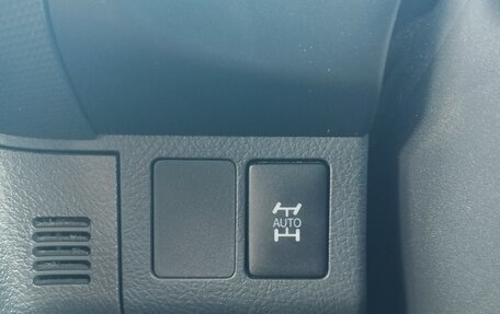 Toyota Wish II, 2013 год, 1 250 000 рублей, 12 фотография