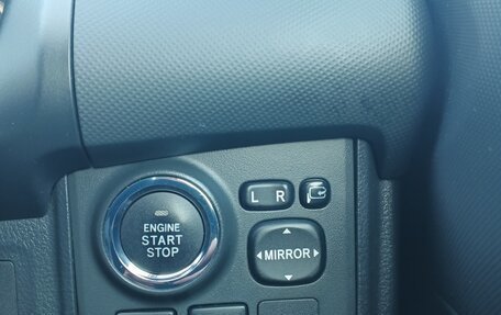 Toyota Wish II, 2013 год, 1 250 000 рублей, 13 фотография