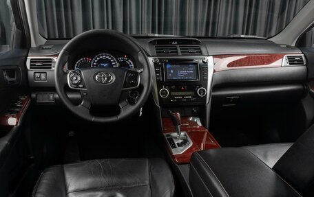 Toyota Camry, 2012 год, 1 549 000 рублей, 6 фотография