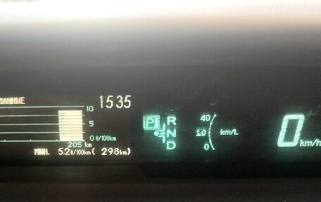 Toyota Prius, 2011 год, 925 000 рублей, 9 фотография