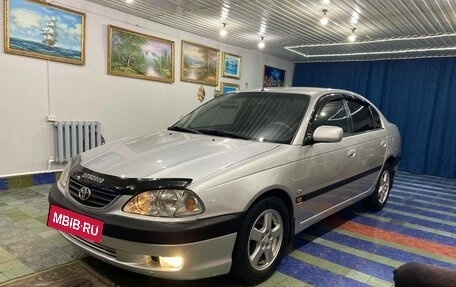 Toyota Avensis III рестайлинг, 2001 год, 4 фотография