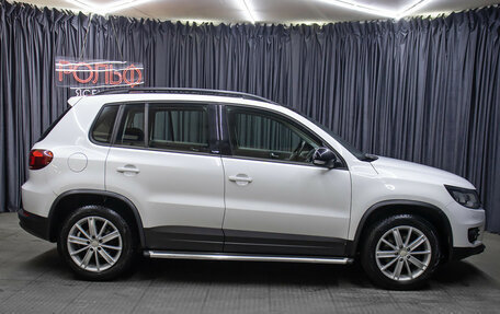 Volkswagen Tiguan I, 2016 год, 1 898 000 рублей, 4 фотография