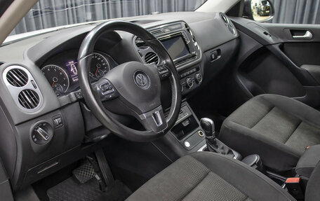 Volkswagen Tiguan I, 2016 год, 1 898 000 рублей, 16 фотография