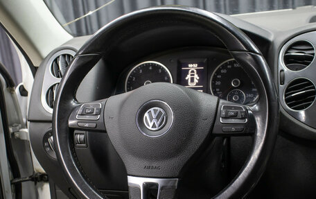 Volkswagen Tiguan I, 2016 год, 1 898 000 рублей, 17 фотография