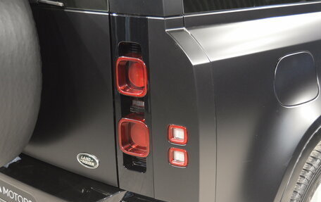 Land Rover Defender II, 2021 год, 7 350 000 рублей, 9 фотография