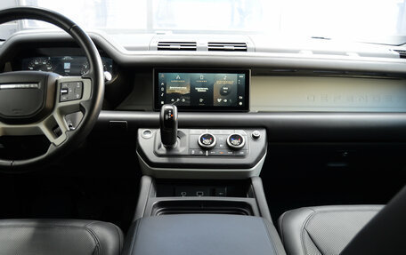 Land Rover Defender II, 2021 год, 7 350 000 рублей, 14 фотография