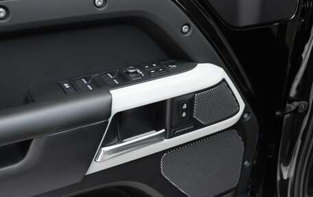 Land Rover Defender II, 2021 год, 7 350 000 рублей, 24 фотография