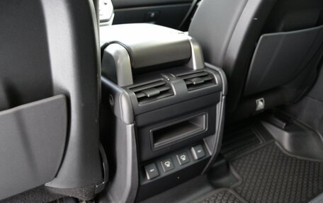 Land Rover Defender II, 2021 год, 7 350 000 рублей, 31 фотография