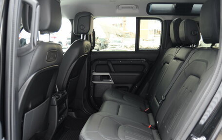 Land Rover Defender II, 2021 год, 7 350 000 рублей, 30 фотография
