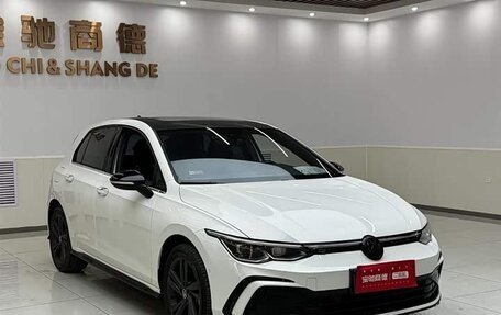 Volkswagen Golf VIII, 2021 год, 2 052 000 рублей, 3 фотография