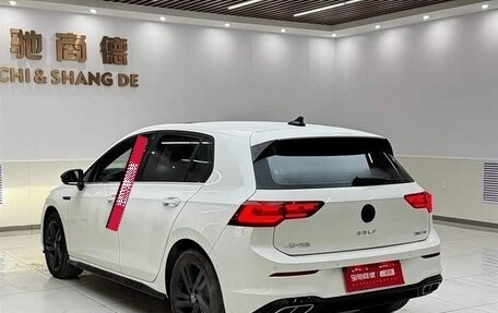 Volkswagen Golf VIII, 2021 год, 2 052 000 рублей, 4 фотография