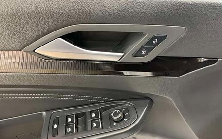 Volkswagen Golf VIII, 2023 год, 1 891 000 рублей, 10 фотография