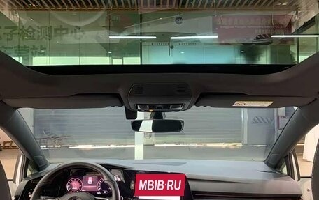 Volkswagen Golf VIII, 2023 год, 1 891 000 рублей, 17 фотография