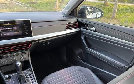 Volkswagen Lavida, 2022 год, 1 400 008 рублей, 12 фотография