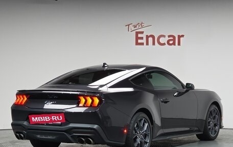 Ford Mustang, 2024 год, 7 200 000 рублей, 2 фотография