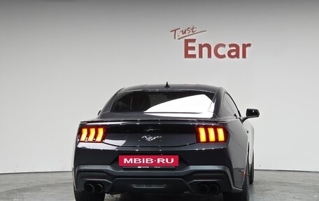 Ford Mustang, 2024 год, 7 200 000 рублей, 4 фотография