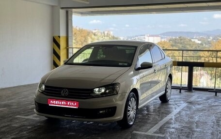 Volkswagen Polo VI (EU Market), 2018 год, 990 000 рублей, 1 фотография