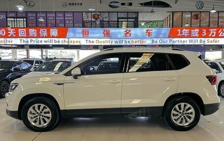 Volkswagen Tharu, 2022 год, 1 893 000 рублей, 3 фотография