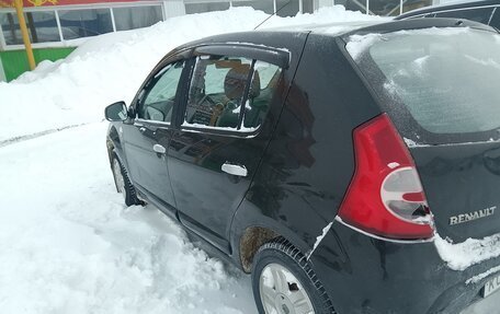 Renault Sandero I, 2014 год, 400 000 рублей, 2 фотография