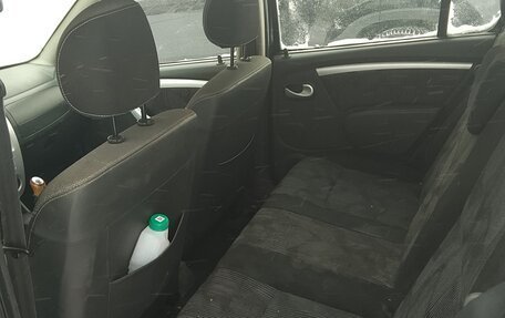 Renault Sandero I, 2014 год, 400 000 рублей, 8 фотография