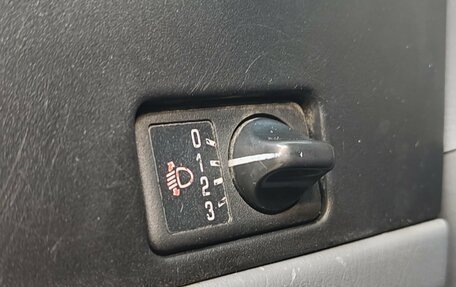 Nissan NP300, 2012 год, 990 000 рублей, 24 фотография