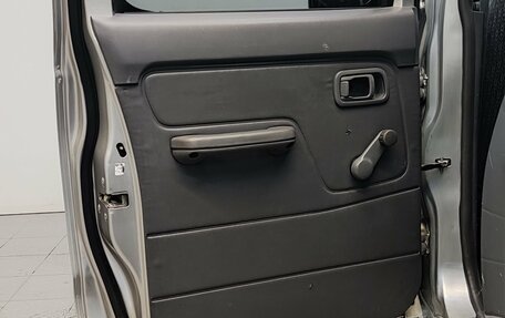 Nissan NP300, 2012 год, 990 000 рублей, 29 фотография