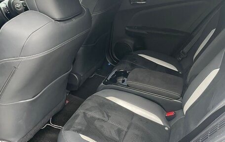 Toyota Prius IV XW50, 2018 год, 2 250 000 рублей, 21 фотография