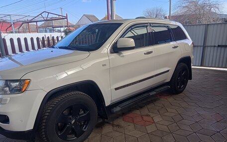 Jeep Grand Cherokee, 2012 год, 2 000 000 рублей, 2 фотография