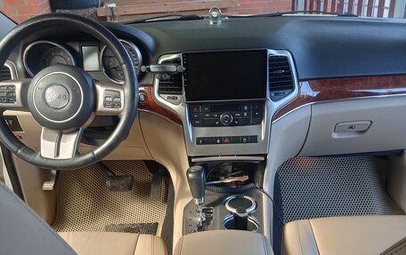 Jeep Grand Cherokee, 2012 год, 2 000 000 рублей, 11 фотография