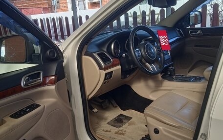 Jeep Grand Cherokee, 2012 год, 2 000 000 рублей, 10 фотография