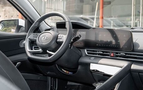 Hyundai Elantra, 2022 год, 1 528 600 рублей, 14 фотография