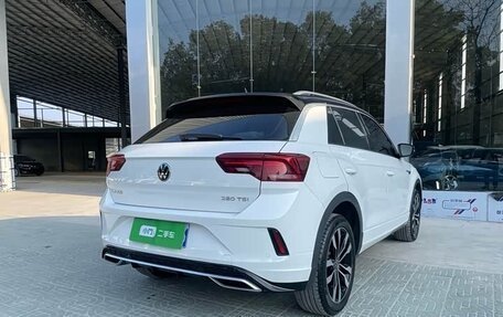 Volkswagen T-Roc I, 2022 год, 2 073 978 рублей, 4 фотография