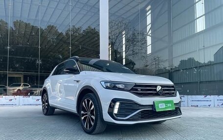 Volkswagen T-Roc I, 2022 год, 2 073 978 рублей, 3 фотография