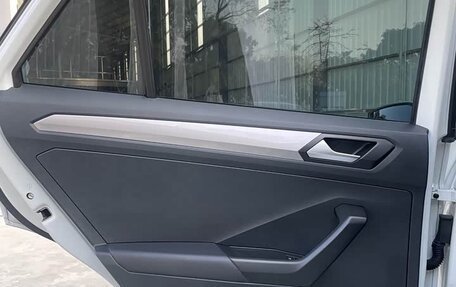 Volkswagen T-Roc I, 2022 год, 2 073 978 рублей, 10 фотография