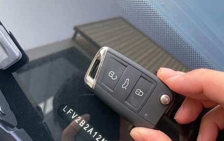 Volkswagen T-Roc I, 2022 год, 2 073 978 рублей, 25 фотография