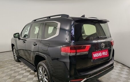 Toyota Land Cruiser, 2023 год, 15 350 000 рублей, 5 фотография