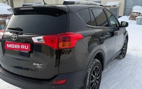 Toyota RAV4, 2015 год, 2 150 000 рублей, 5 фотография