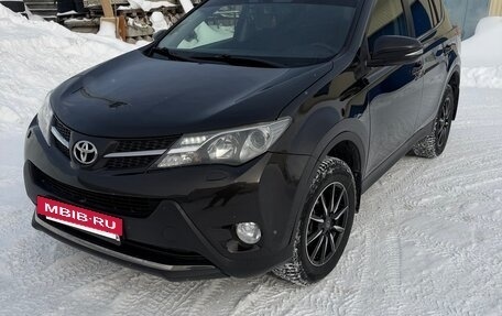 Toyota RAV4, 2015 год, 2 150 000 рублей, 6 фотография