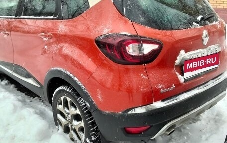 Renault Kaptur I рестайлинг, 2017 год, 1 250 000 рублей, 8 фотография