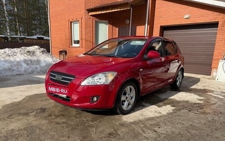 KIA cee'd I рестайлинг, 2007 год, 500 000 рублей, 1 фотография
