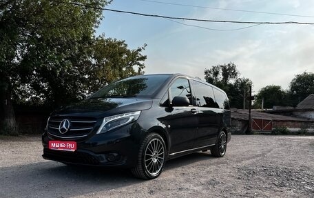 Mercedes-Benz Vito, 2021 год, 7 800 000 рублей, 1 фотография