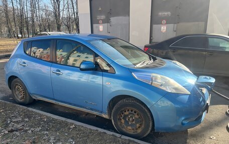 Nissan Leaf I, 2011 год, 650 000 рублей, 2 фотография