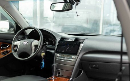 Toyota Camry, 2007 год, 1 220 000 рублей, 10 фотография