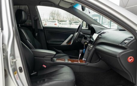 Toyota Camry, 2007 год, 1 220 000 рублей, 20 фотография