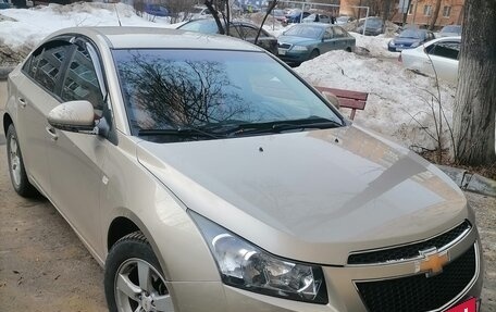 Chevrolet Cruze II, 2011 год, 920 000 рублей, 2 фотография