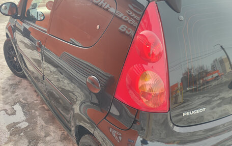 Peugeot 107 I рестайлинг, 2011 год, 450 000 рублей, 6 фотография