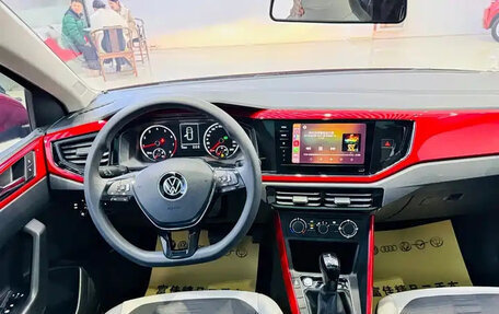 Volkswagen Polo, 2021 год, 989 000 рублей, 7 фотография