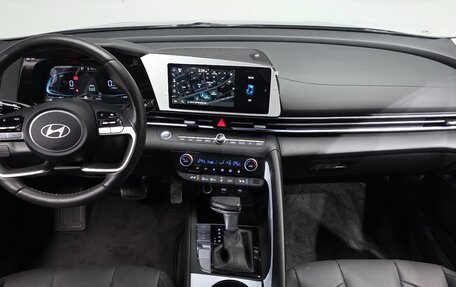 Hyundai Avante, 2025 год, 2 200 000 рублей, 7 фотография