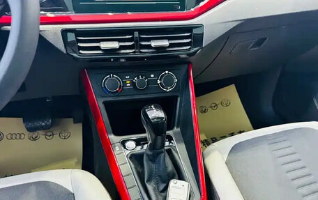 Volkswagen Polo, 2021 год, 989 000 рублей, 11 фотография